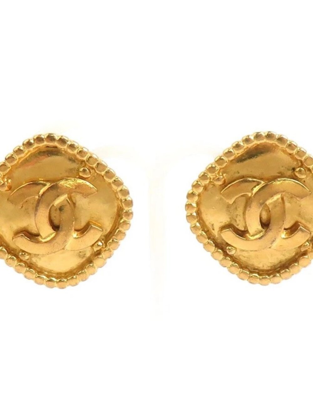 CHANEL Vintage CC Logo Clip on Earrings Gold Metal -